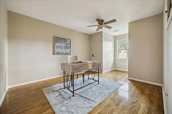 $599,000 | 9813 Pine Lake Drive, Houston, TX 77055