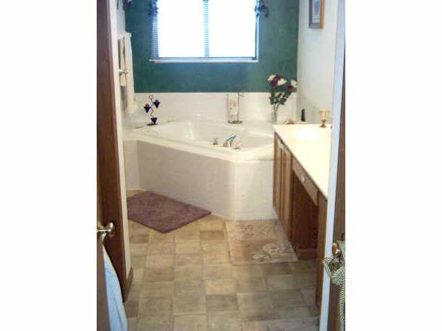 5692 Wilcox Road Dublin, OH 43016 - Photo 7 of 11 Gallery Image 7