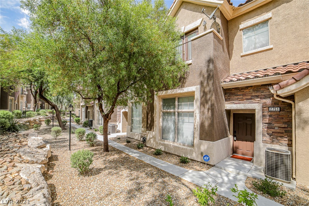 2751 Fountain Ridge Lane Henderson, NV 89074 - Photo 1 of 29