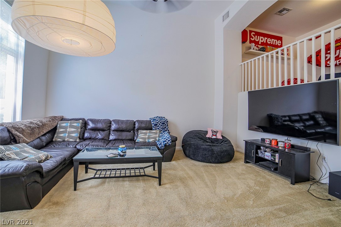 2751 Fountain Ridge Lane Henderson, NV 89074 - Photo 3 of 29