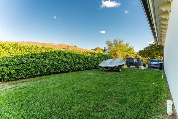 $2,349,000 | 8111 Southwest 178th Street, Palmetto Bay, FL 33157