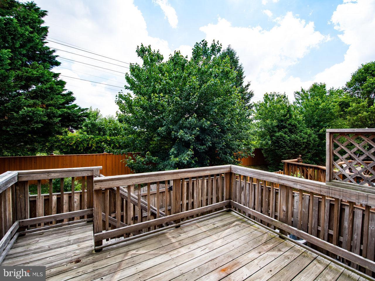 6371 Racetec Place Springfield, VA 22150 - Photo 7 of 21 Deck