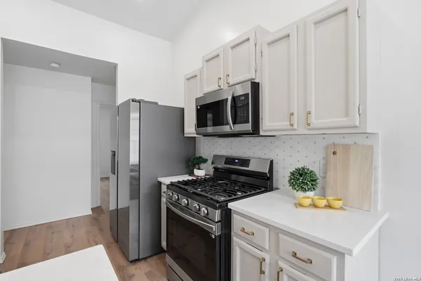 $2,000 | 5822 Misty Glen, San Antonio, TX 78247
