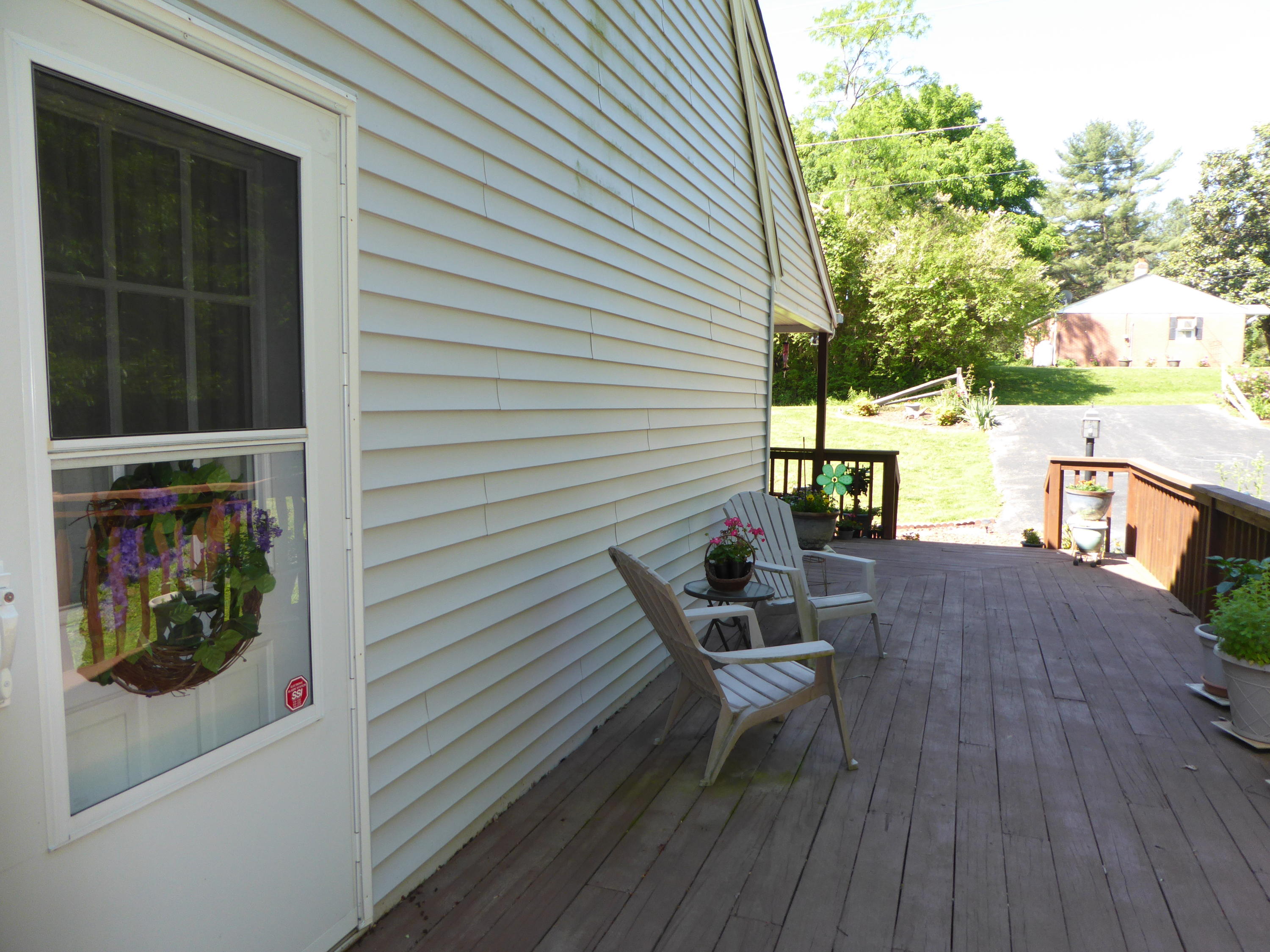 2872 Fishburn Mountain Road Rocky Mount, VA 24151 - Photo 23 of 50 23 Side Deck