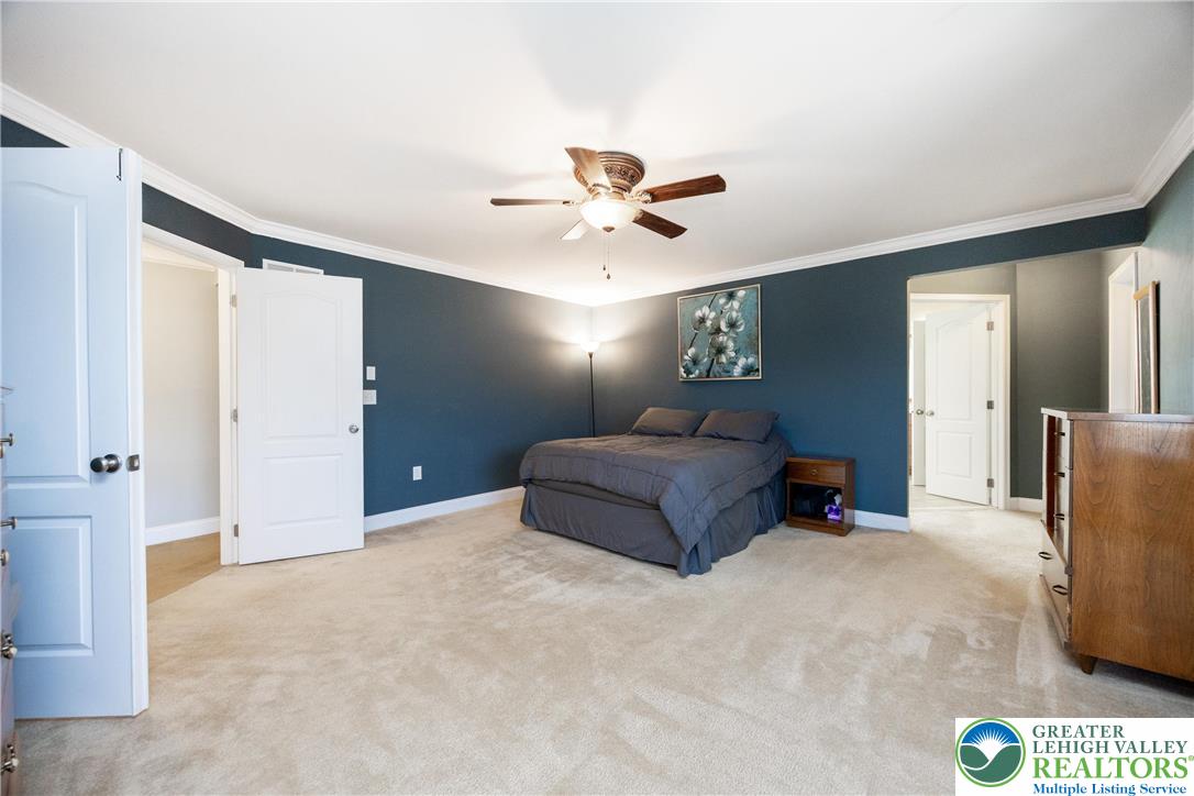 7266 Cedar Road Lower Macungie Township, PA 18062 - Photo 22 of 48