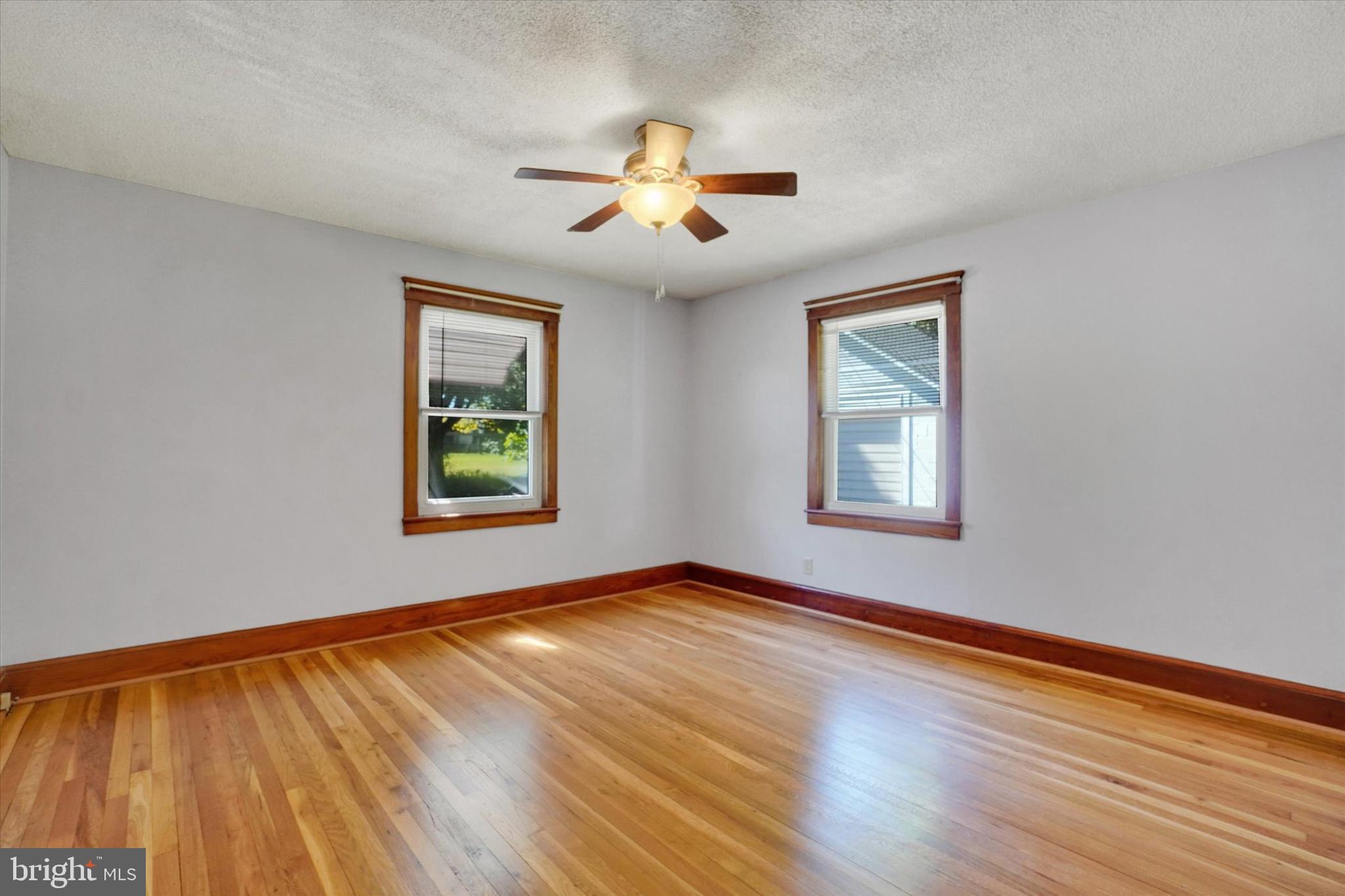 2438 New Park Road New Park, PA 17352 - Photo 11 of 28