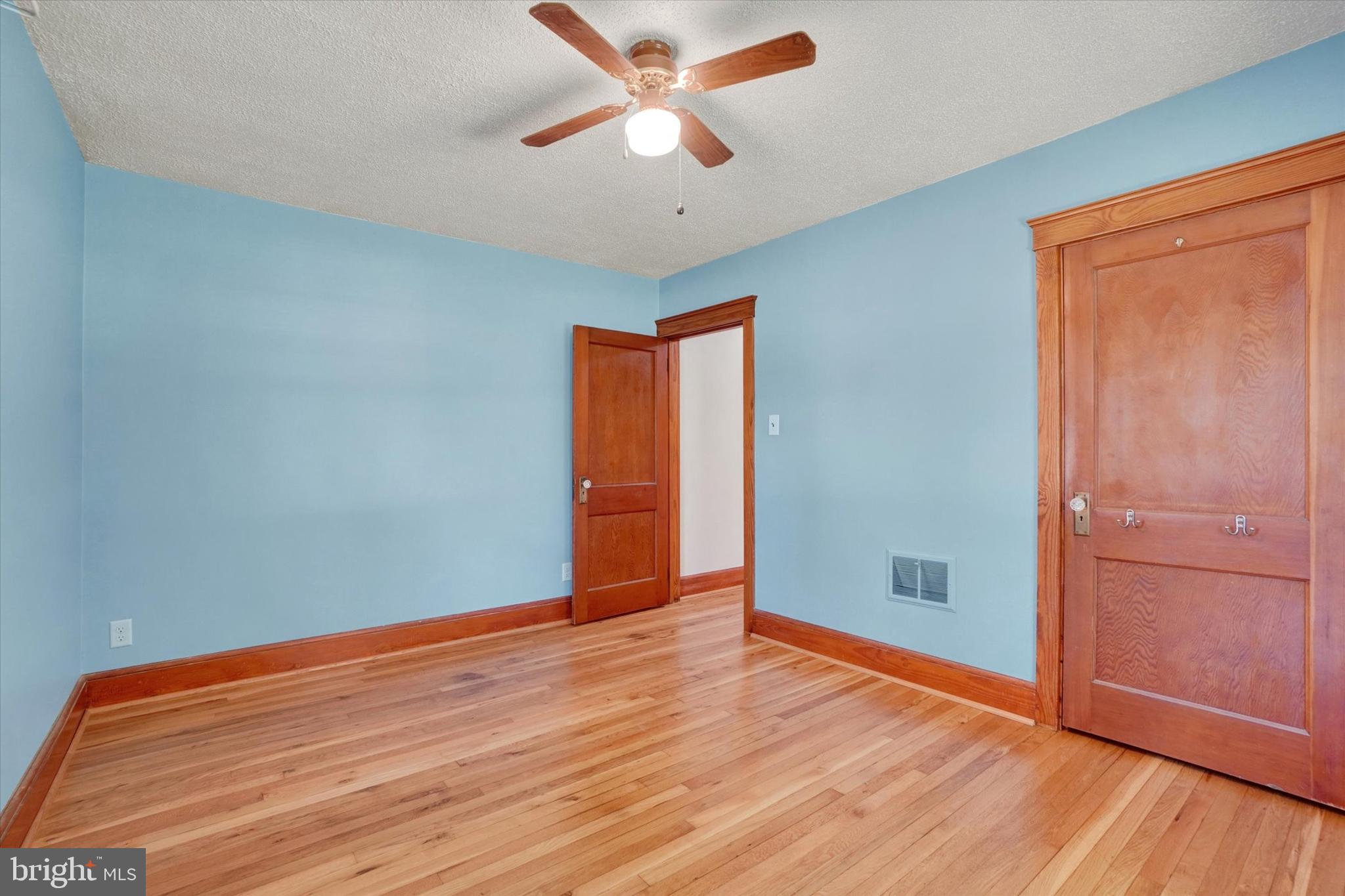 2438 New Park Road New Park, PA 17352 - Photo 14 of 28