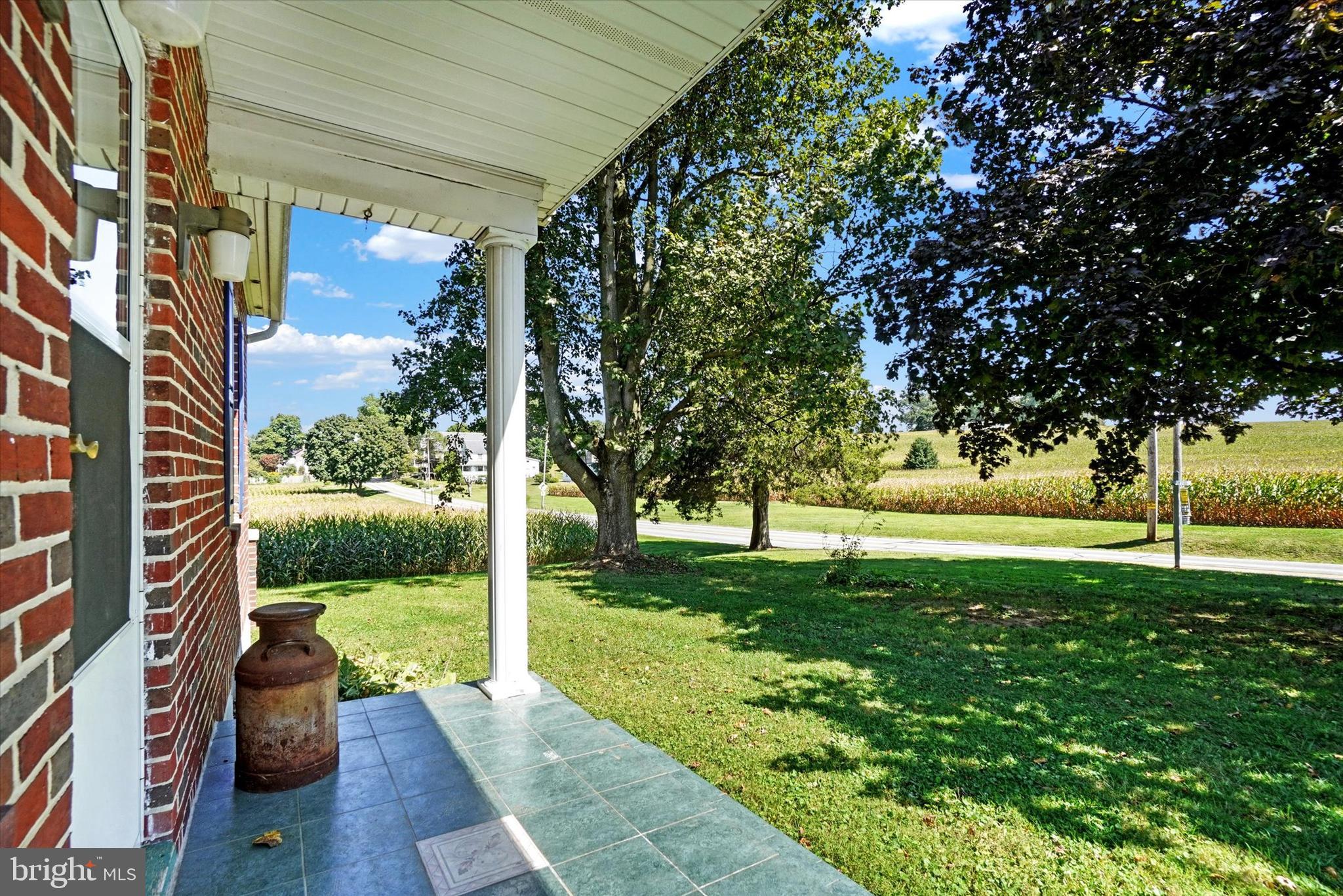 2438 New Park Road New Park, PA 17352 - Photo 3 of 28