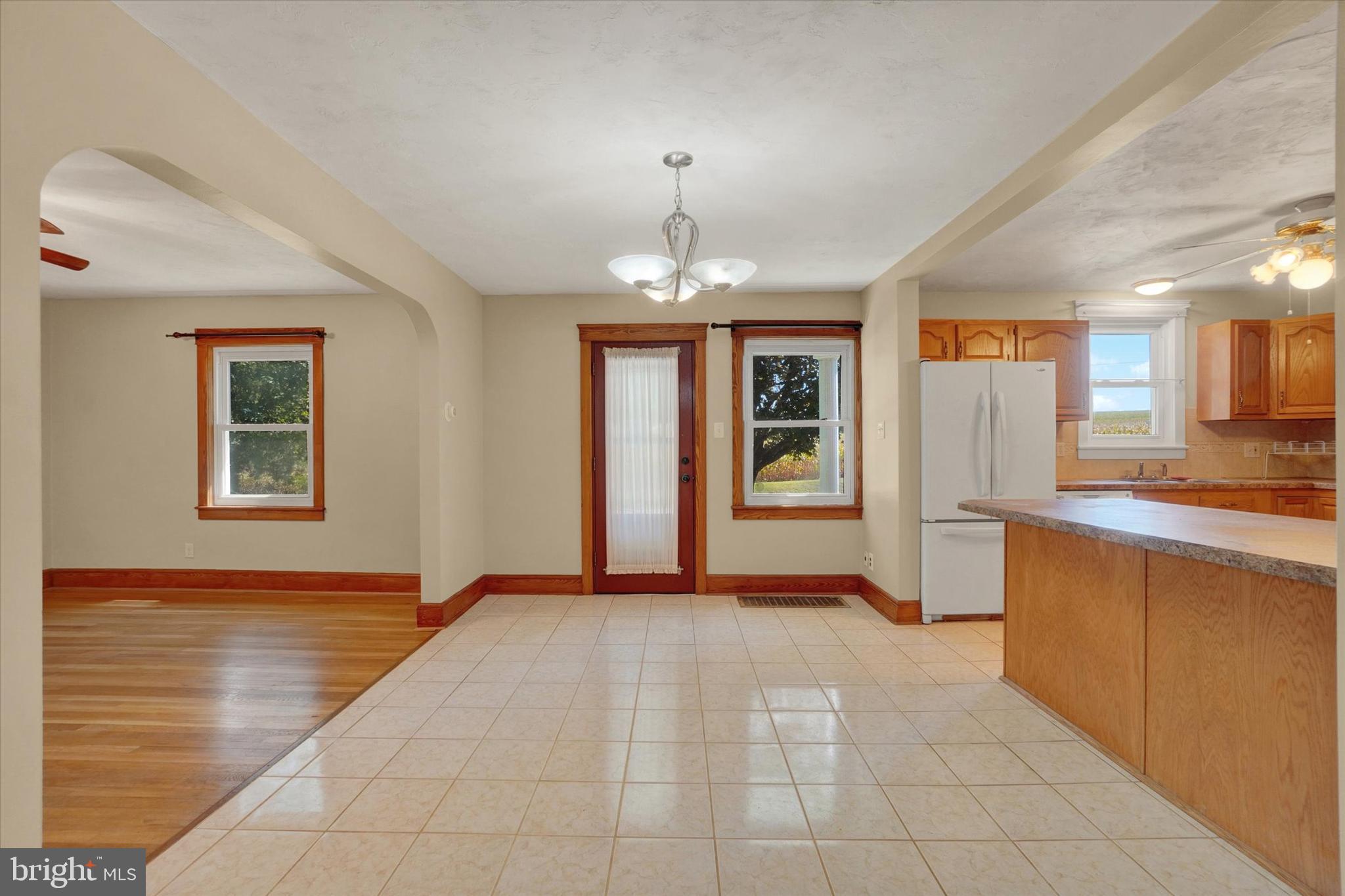 2438 New Park Road New Park, PA 17352 - Photo 5 of 28