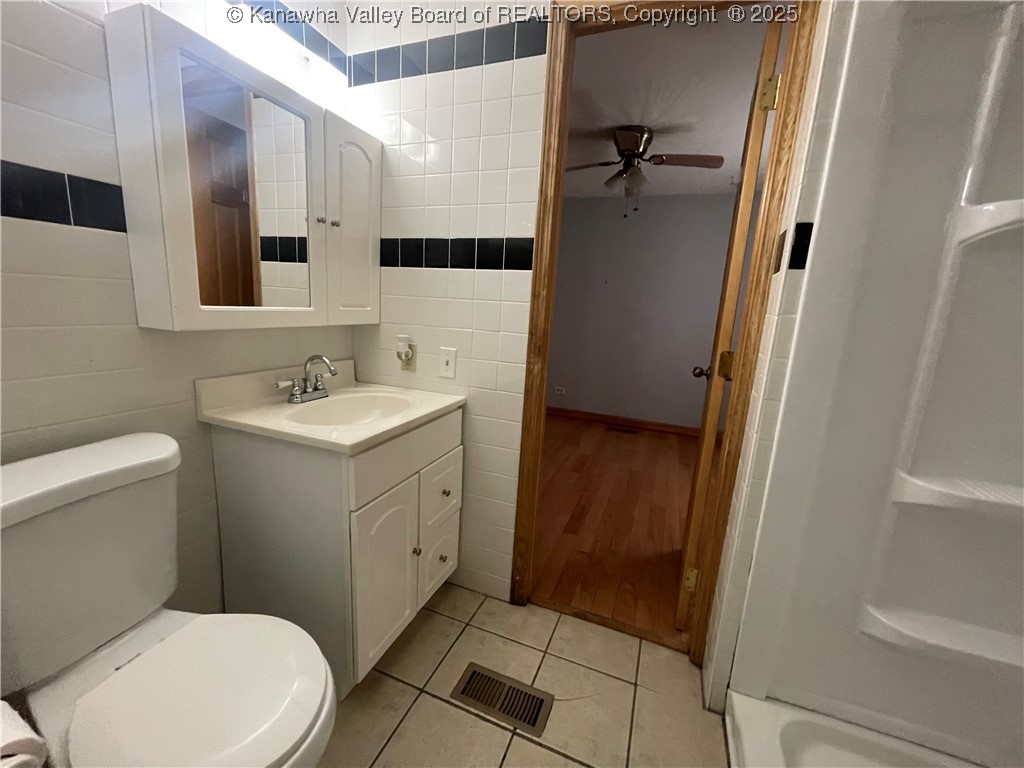 1239 Co Rte 30/2 Charleston, WV 25320 - Photo 16 of 18 Gallery Image 16
