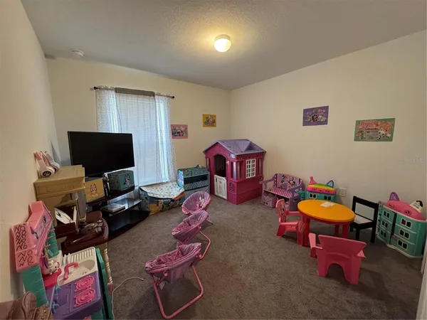 $299,900 | 840 Palmetto Avenue, Frostproof, FL 33843