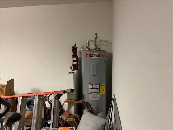 $299,900 | 840 Palmetto Avenue, Frostproof, FL 33843