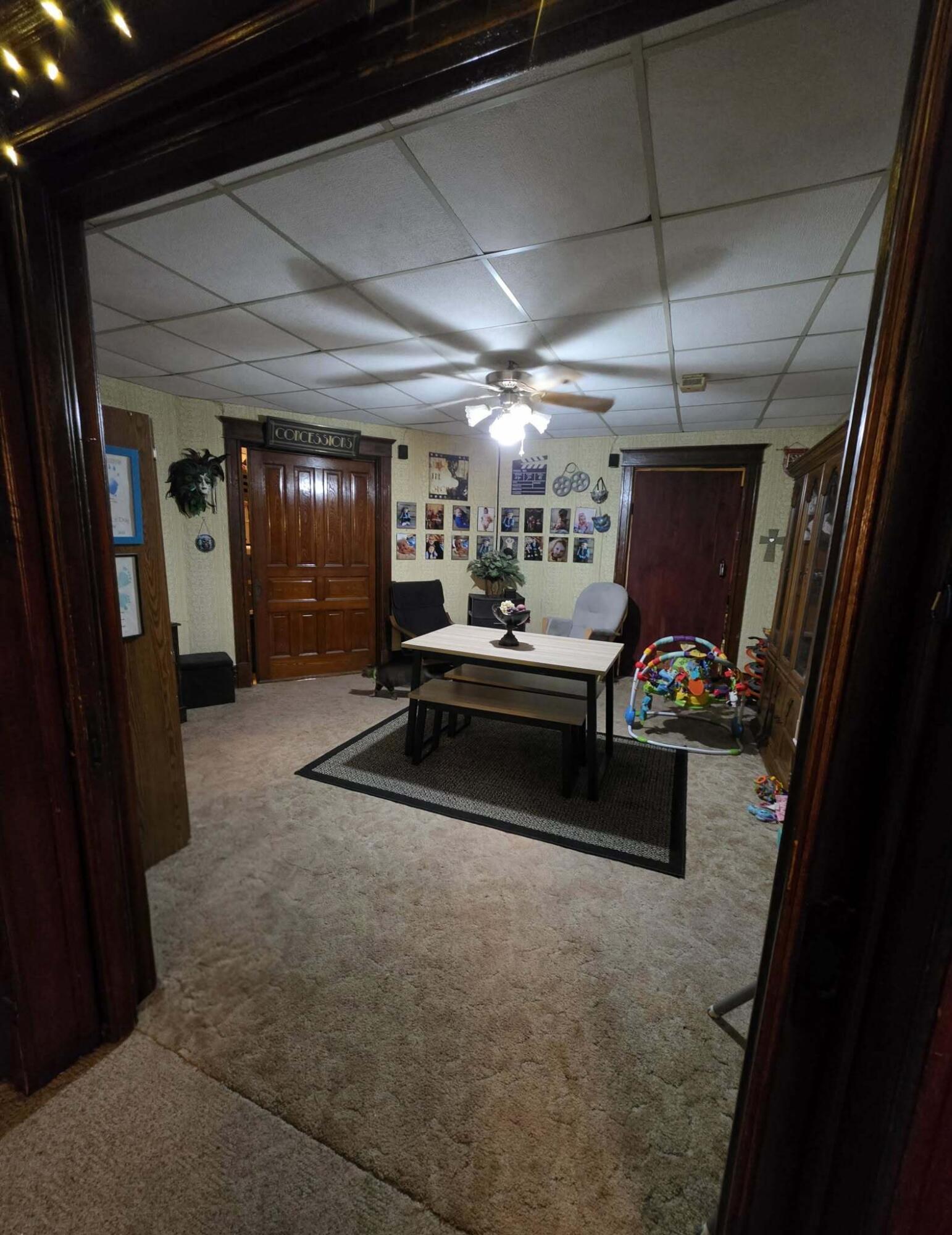 1420 Hawthorne Avenue Two Rivers, WI 54241 - Photo 5 of 38 dinningrom1