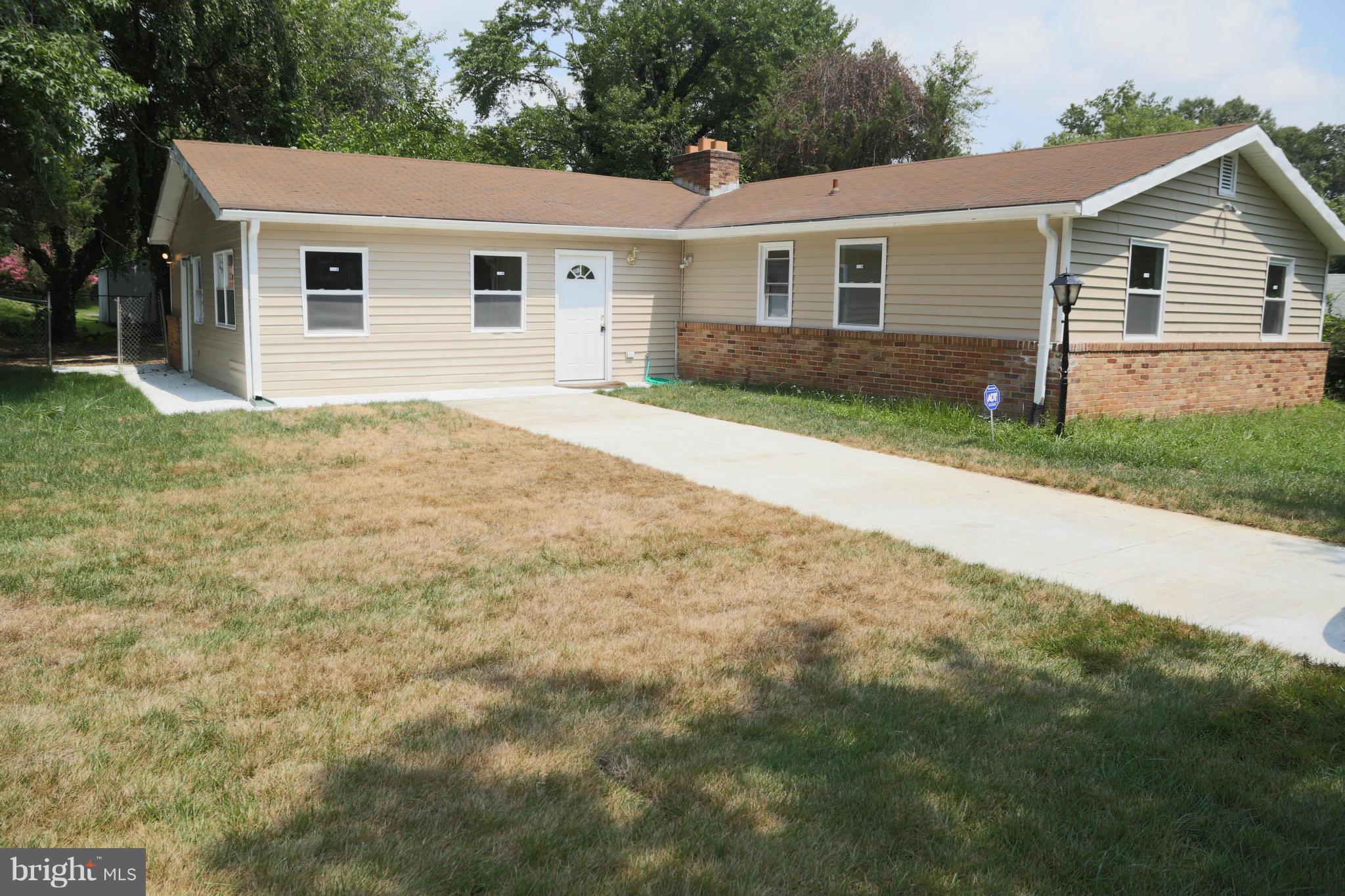 6202 Kirby Road Clinton, MD 20735 - Photo 3 of 30 Exterior (Front)