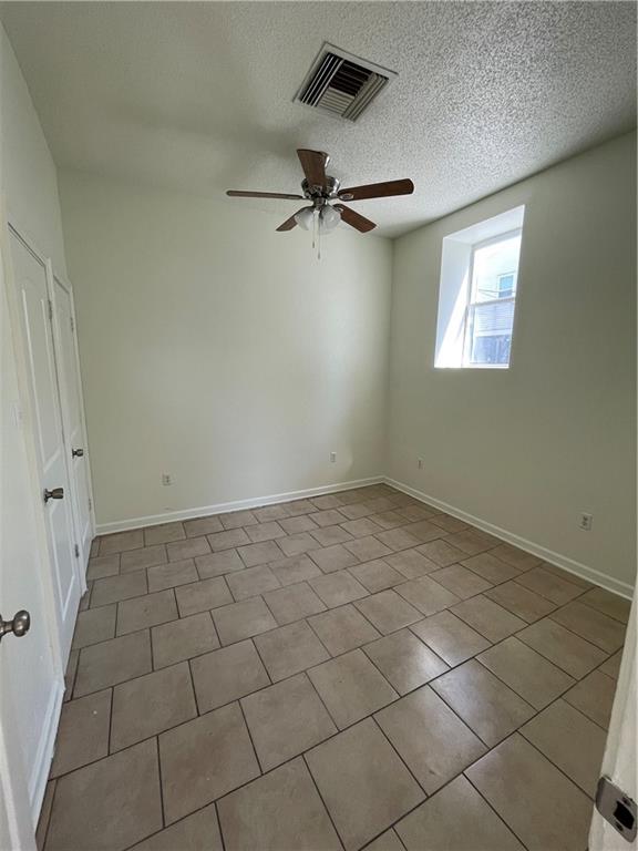 2733 Danneel Street New Orleans, LA 70113 - Photo 3 of 8