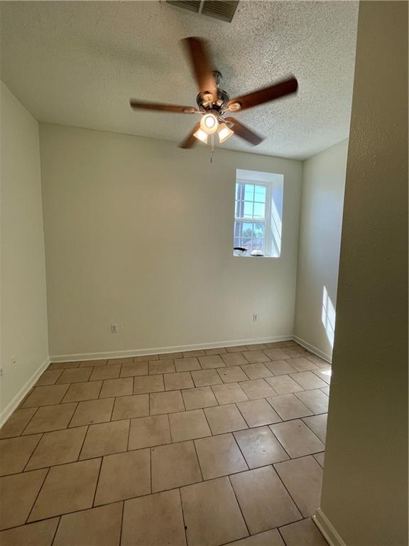 2733 Danneel Street New Orleans, LA 70113 - Photo 5 of 8