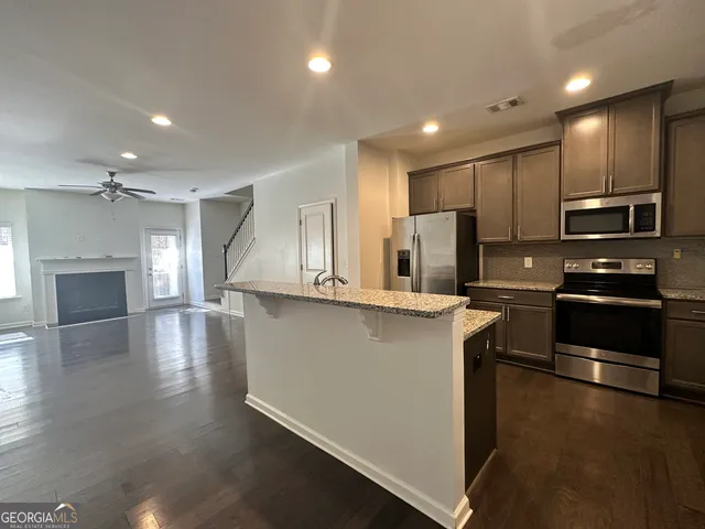 $2,000 | 882 Ambient Way, Atlanta, GA 30331