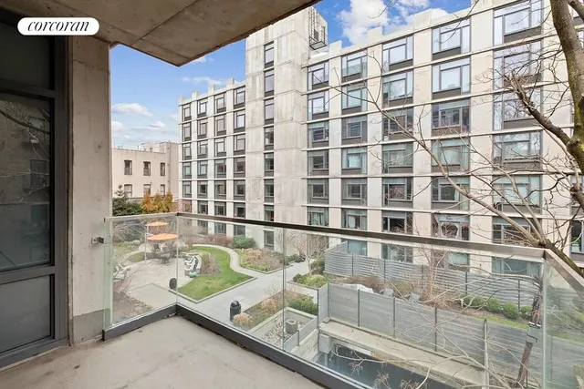 a black and white photo of a picture