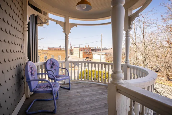 $695,000 | 207 East Jefferson Street, Viroqua, WI 54665