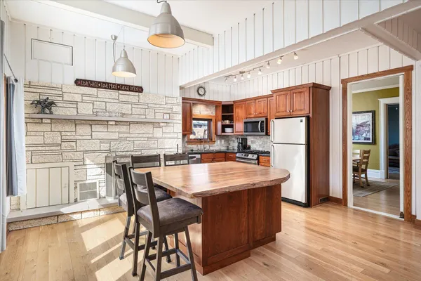 $695,000 | 207 East Jefferson Street, Viroqua, WI 54665