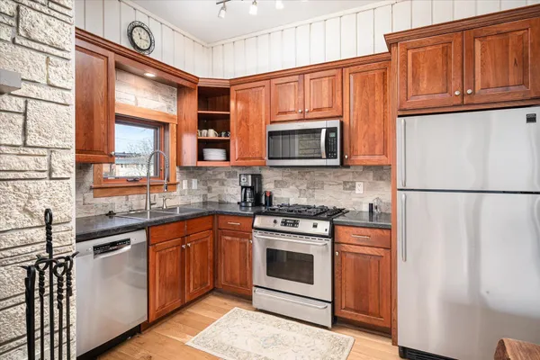 $695,000 | 207 East Jefferson Street, Viroqua, WI 54665