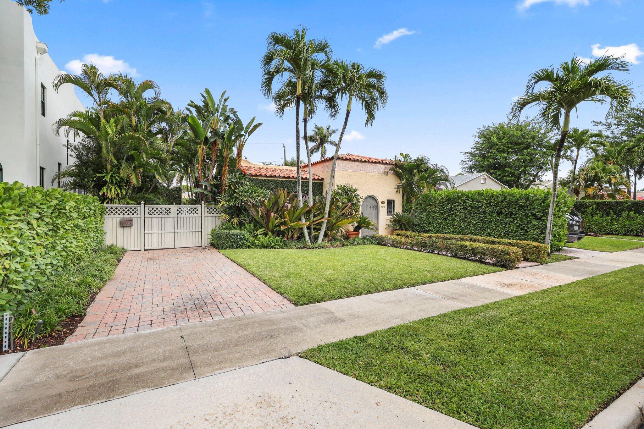 605 Sunset Road West Palm Beach, FL 33401 - Photo 3 of 42 Front of Home