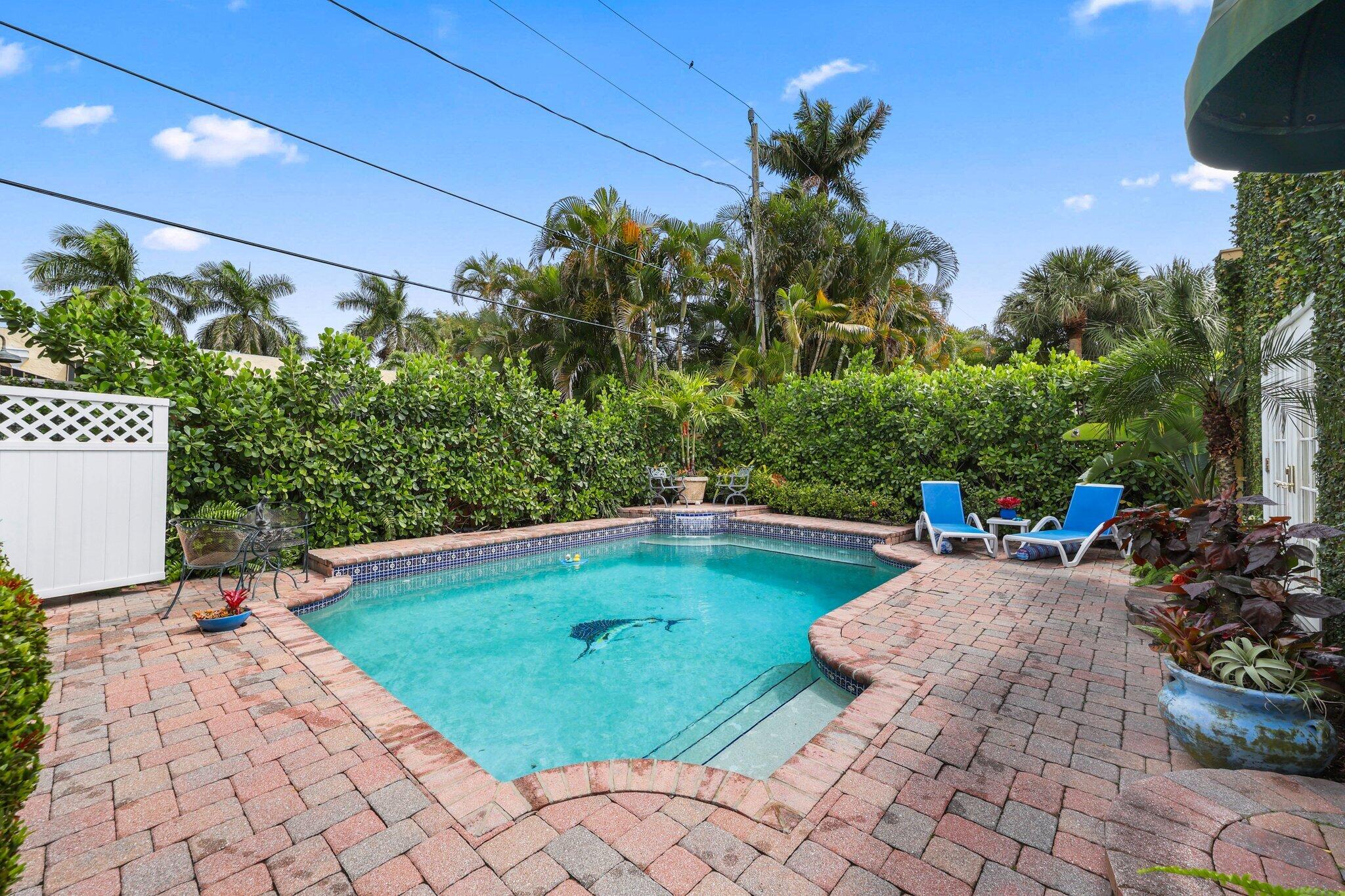605 Sunset Road West Palm Beach, FL 33401 - Photo 6 of 42 Pool
