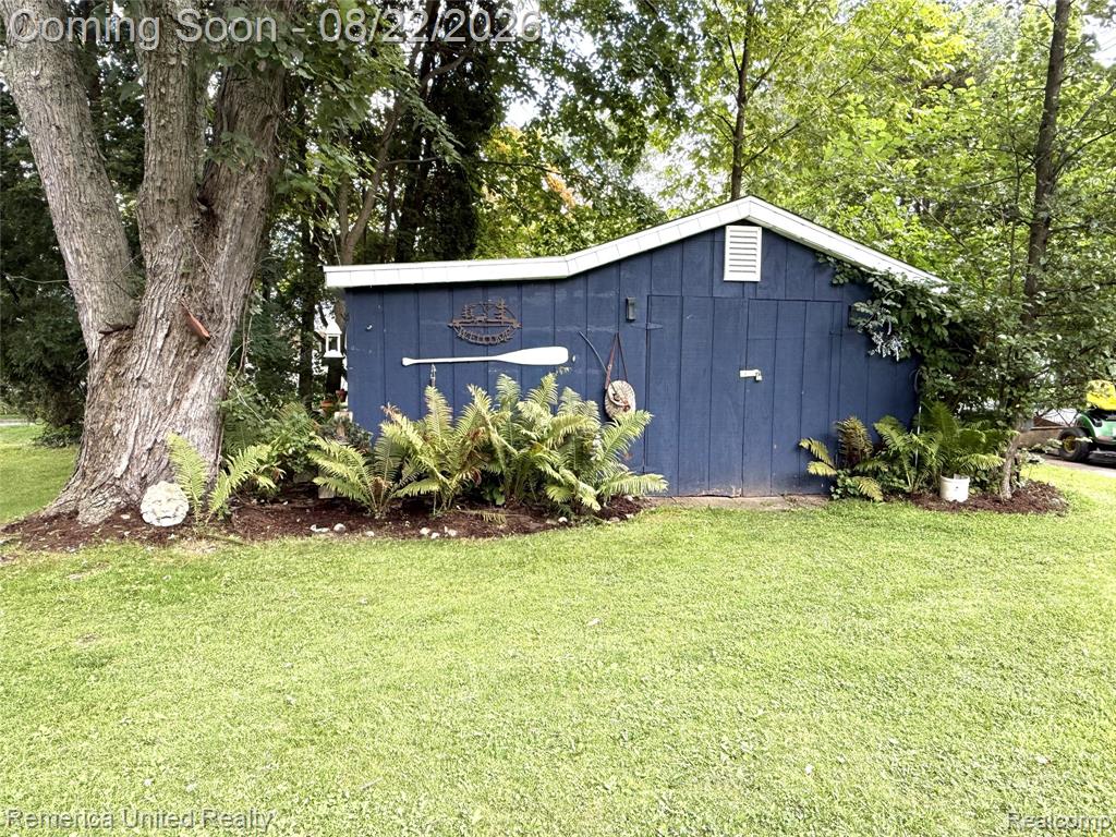 12035 Read Road Fenton, MI 48430 - Photo 22 of 29 Gallery Image 22