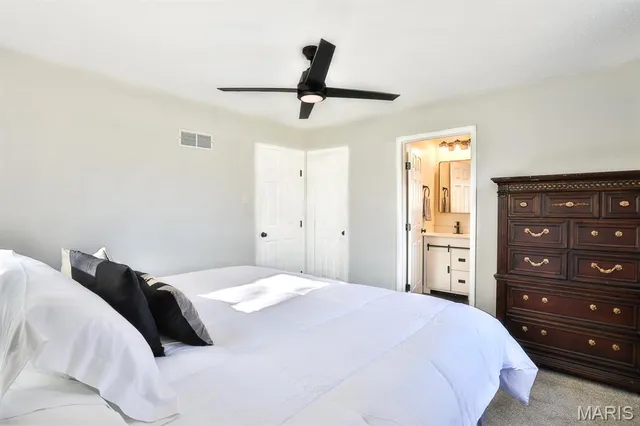 $340,000 | 1819 Oak Tree Street, St. Peters, MO 63376