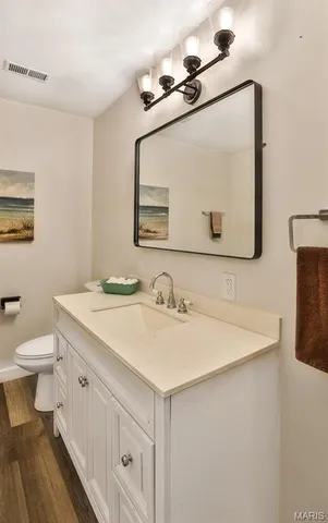 $340,000 | 1819 Oak Tree Street, St. Peters, MO 63376