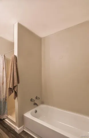 $340,000 | 1819 Oak Tree Street, St. Peters, MO 63376