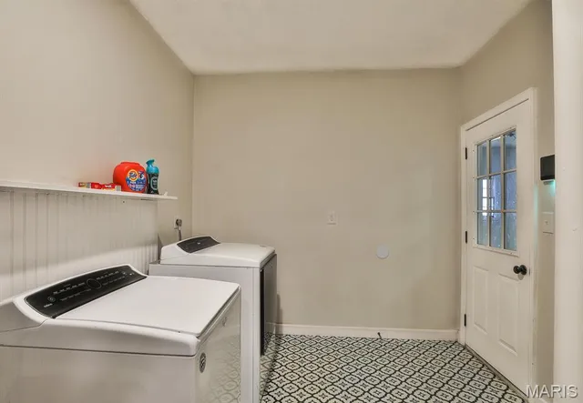 $340,000 | 1819 Oak Tree Street, St. Peters, MO 63376