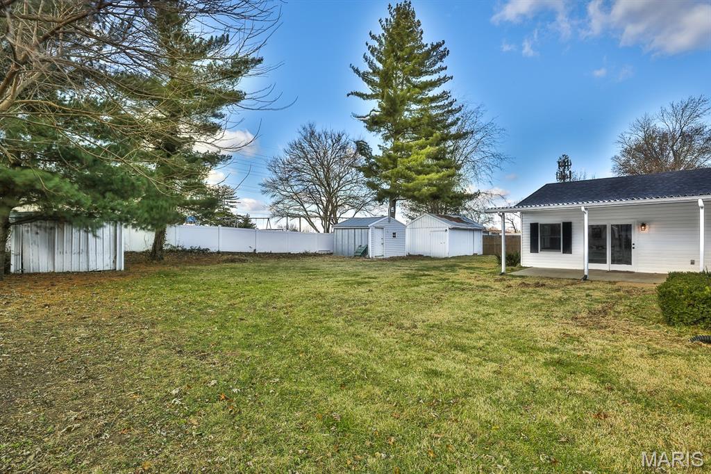 1819 Oak Tree Street St. Peters, MO 63376 - Photo 28 of 30