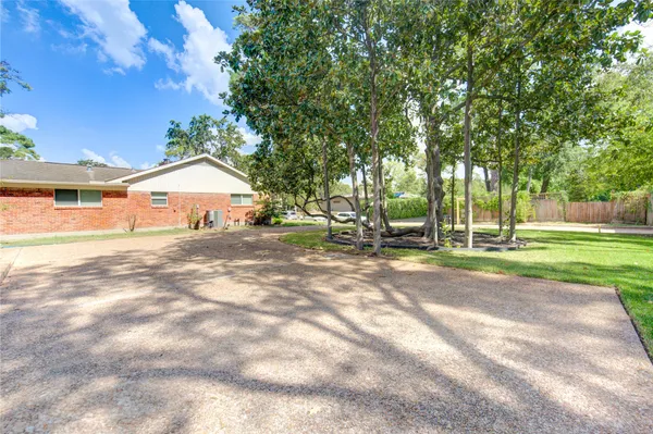 $8,500 | 303 Isolde Drive, Houston, TX 77024