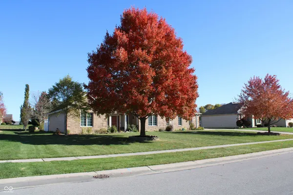 $435,000 | 408 Steeplechase Drive, Auburn, IN 46706