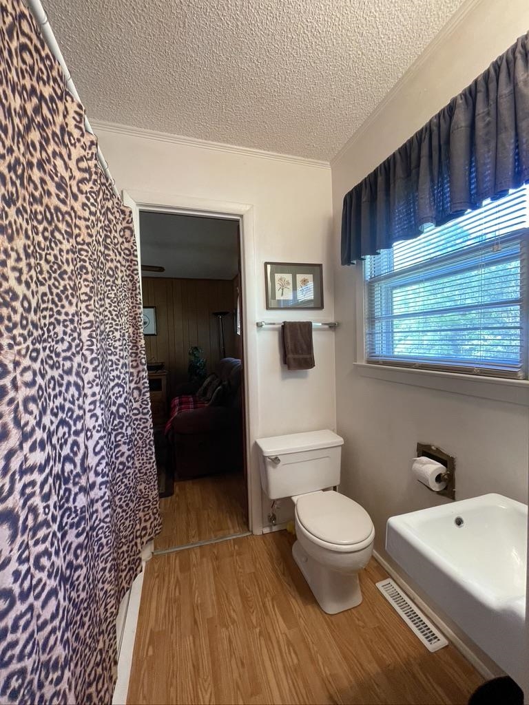 555 Bishop Road Union, SC 29379 - Photo 14 of 21