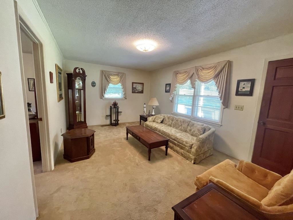 555 Bishop Road Union, SC 29379 - Photo 3 of 21