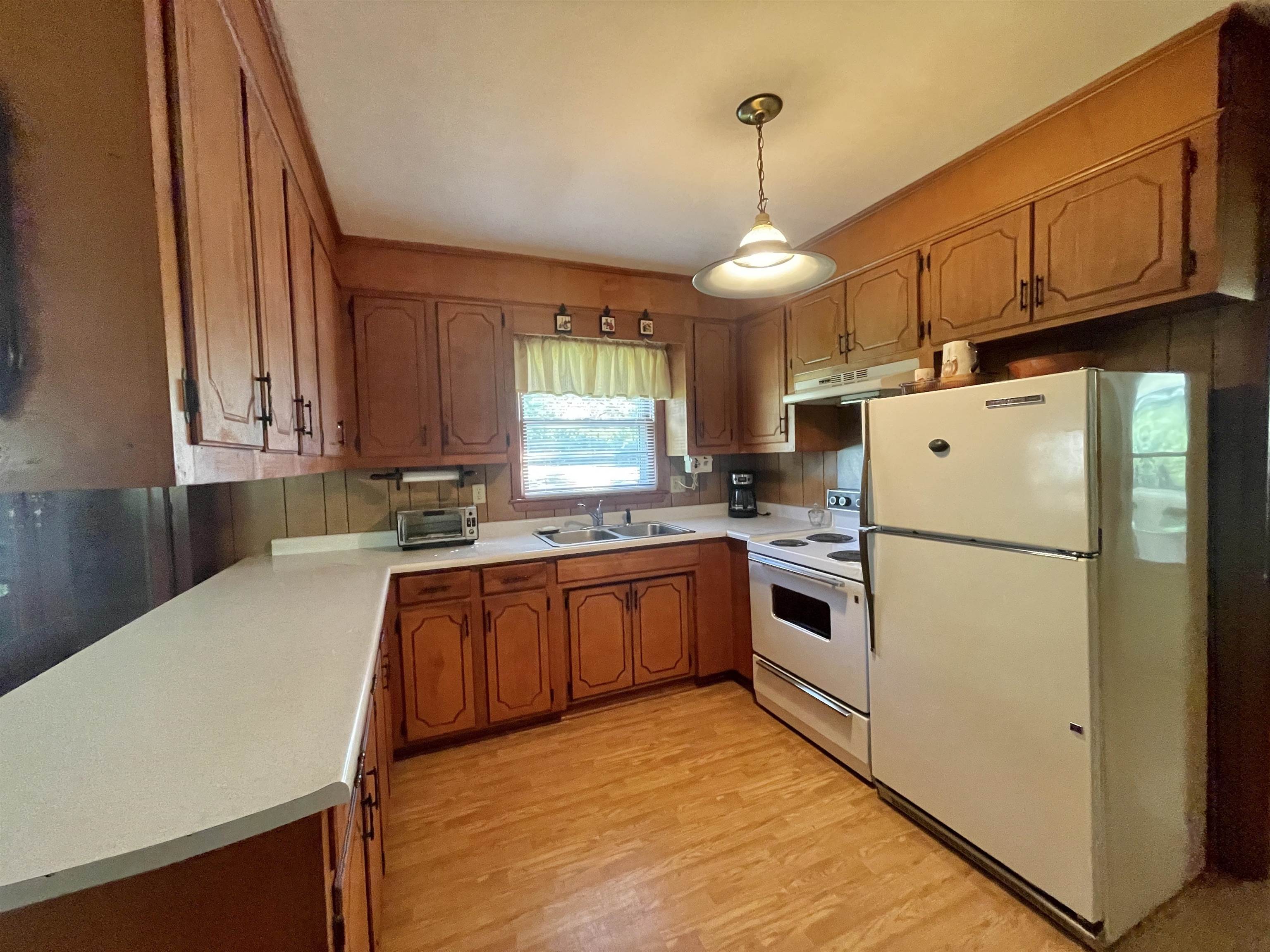 555 Bishop Road Union, SC 29379 - Photo 10 of 21