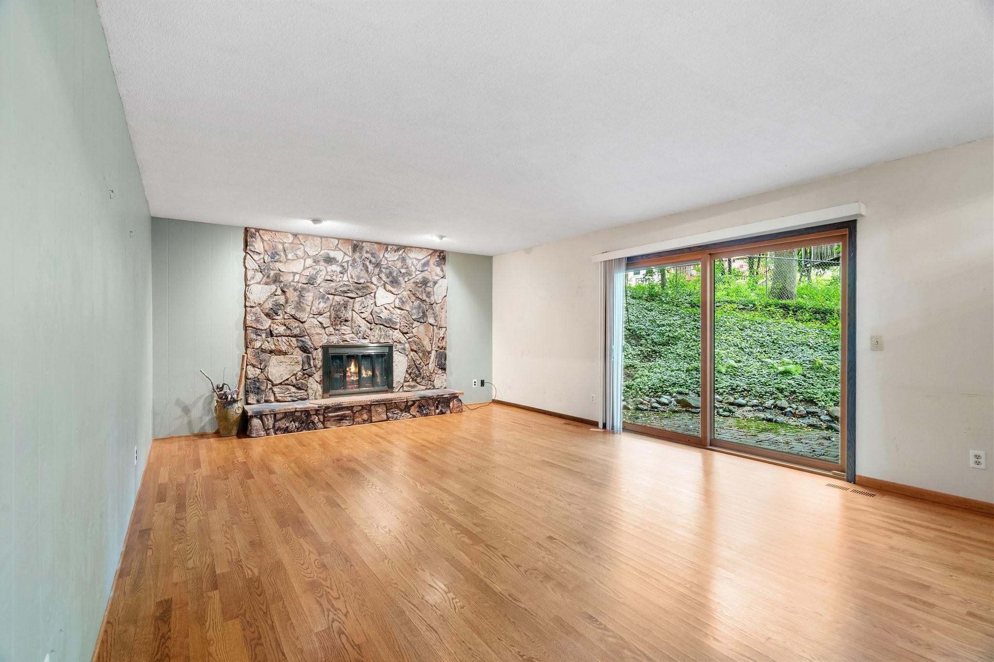 9530 Risewood Circle Eden Prairie, MN 55347 - Photo 18 of 39 Gallery Image 18