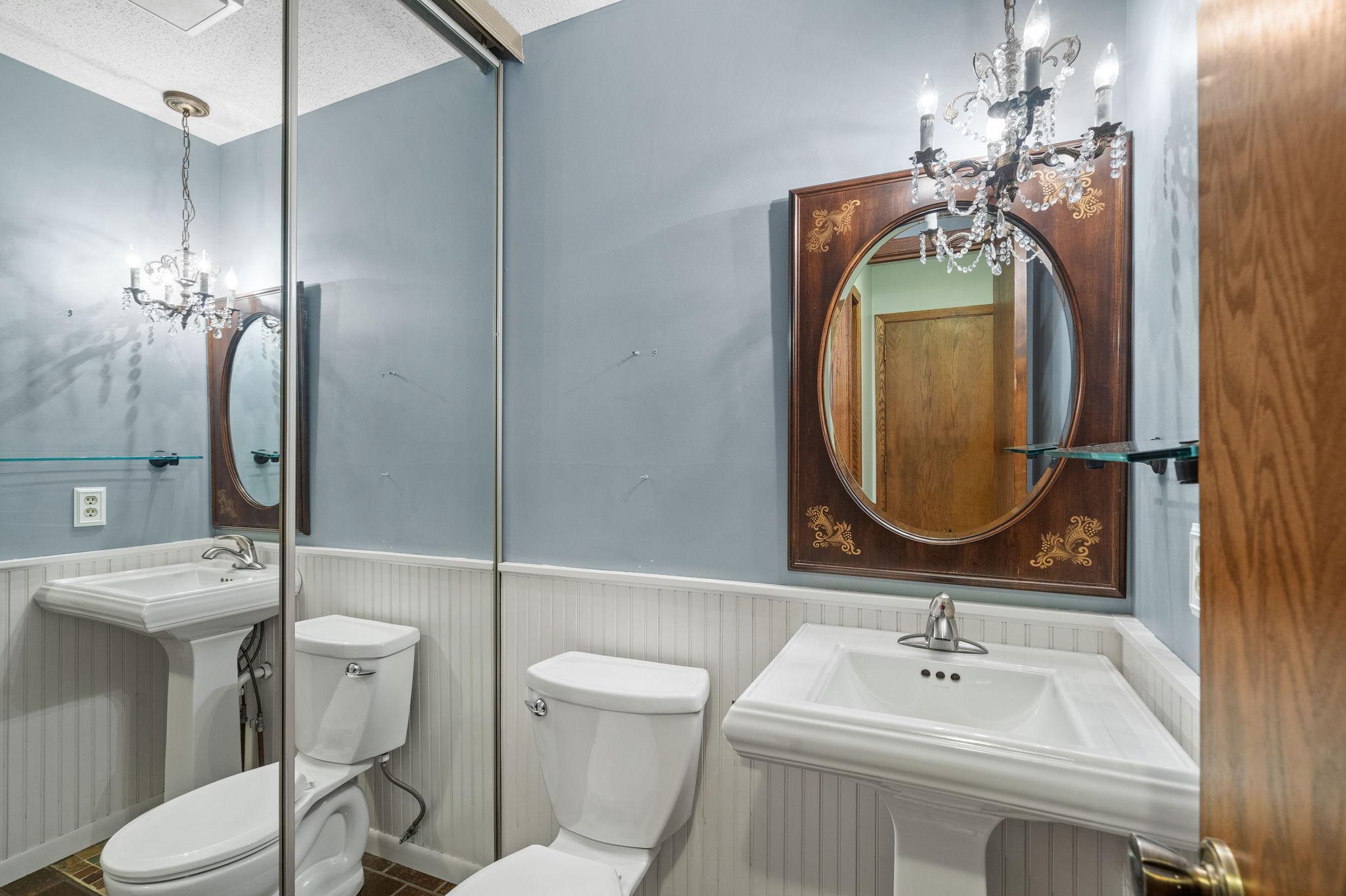 9530 Risewood Circle Eden Prairie, MN 55347 - Photo 24 of 39 Gallery Image 24