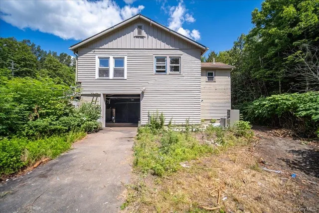 $449,900 | 267 Mamakating Road, Unit 261, Bloomingburg, NY 12721