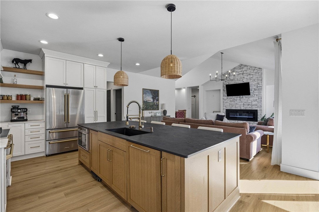 4559 Hoyt Road Skaneateles, NY 13152 - Photo 17 of 49