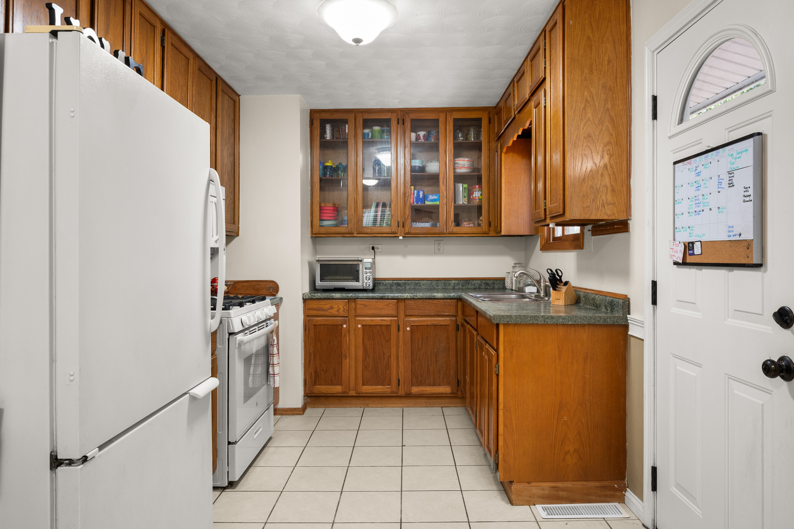 1628 East Dresser Road DeKalb, IL 60115 - Photo 16 of 28