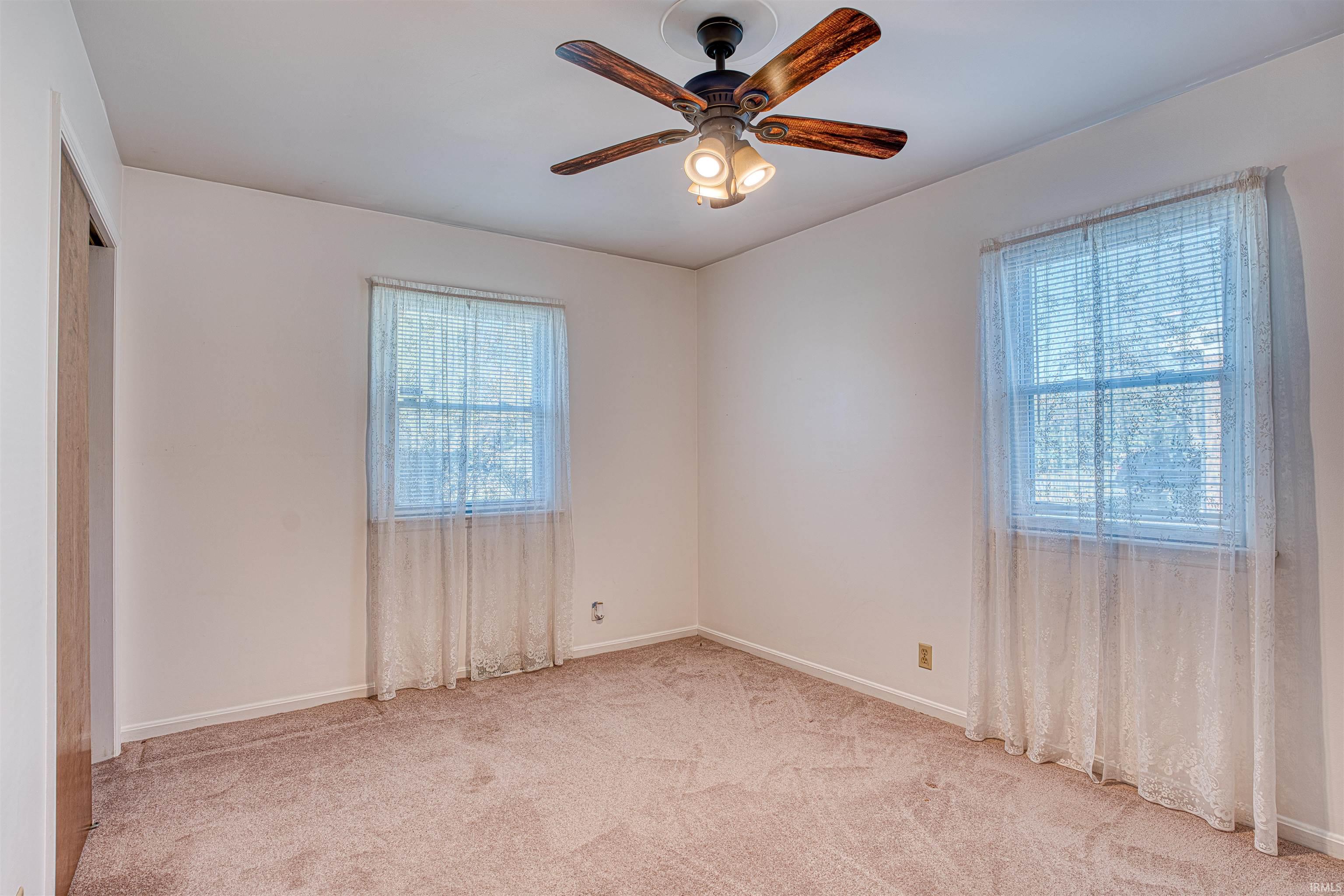 201 Sharon Road Newburgh, IN 47630 - Photo 12 of 36 Gallery Image 12