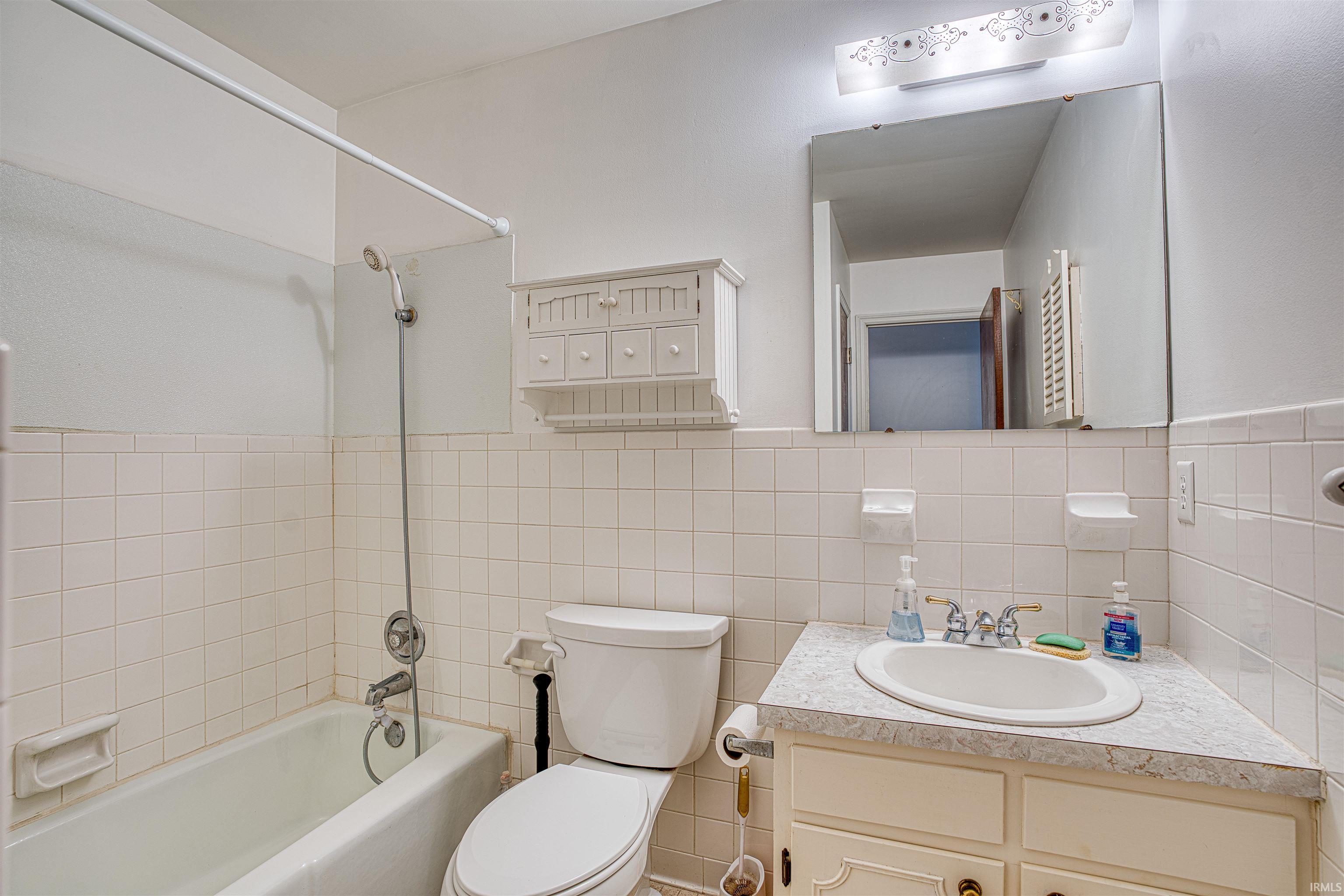 201 Sharon Road Newburgh, IN 47630 - Photo 16 of 36 Gallery Image 16