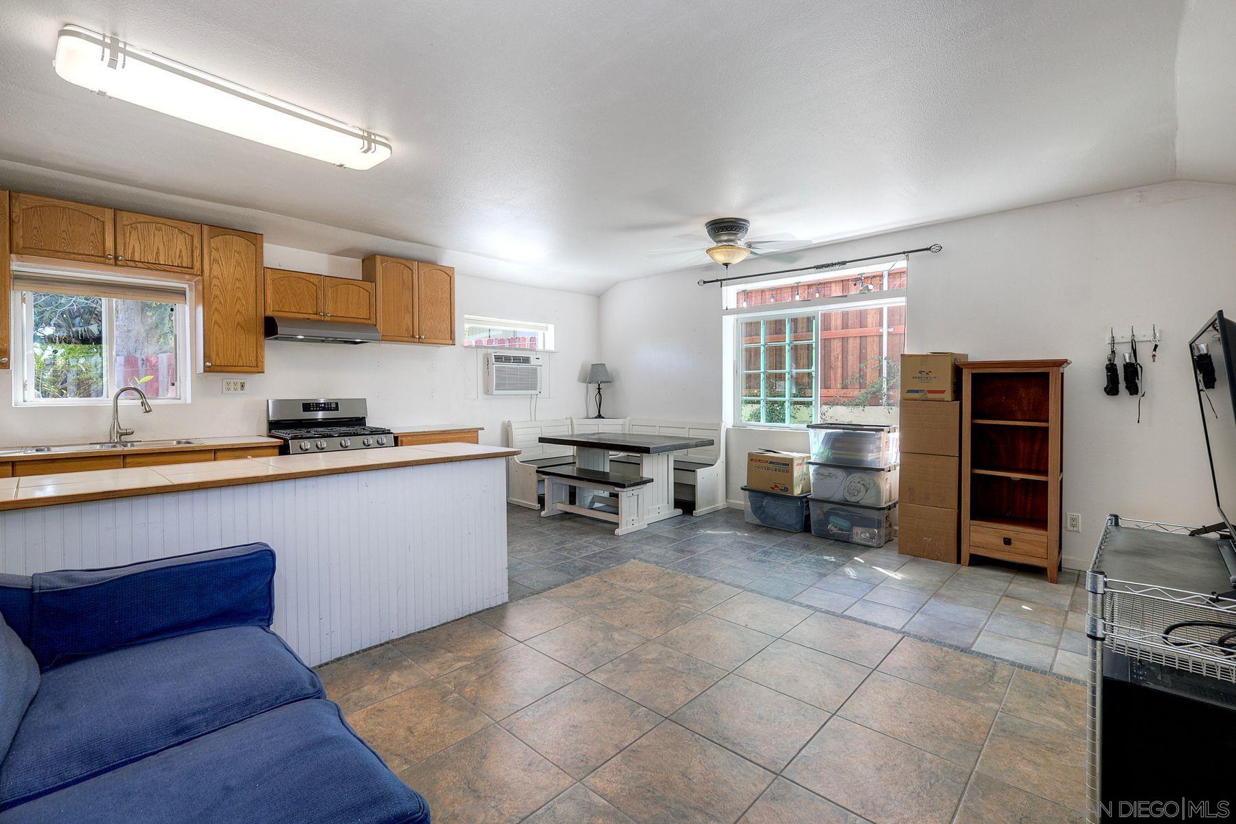 2371 Berry Street Lemon Grove, CA 91945 - Photo 26 of 55