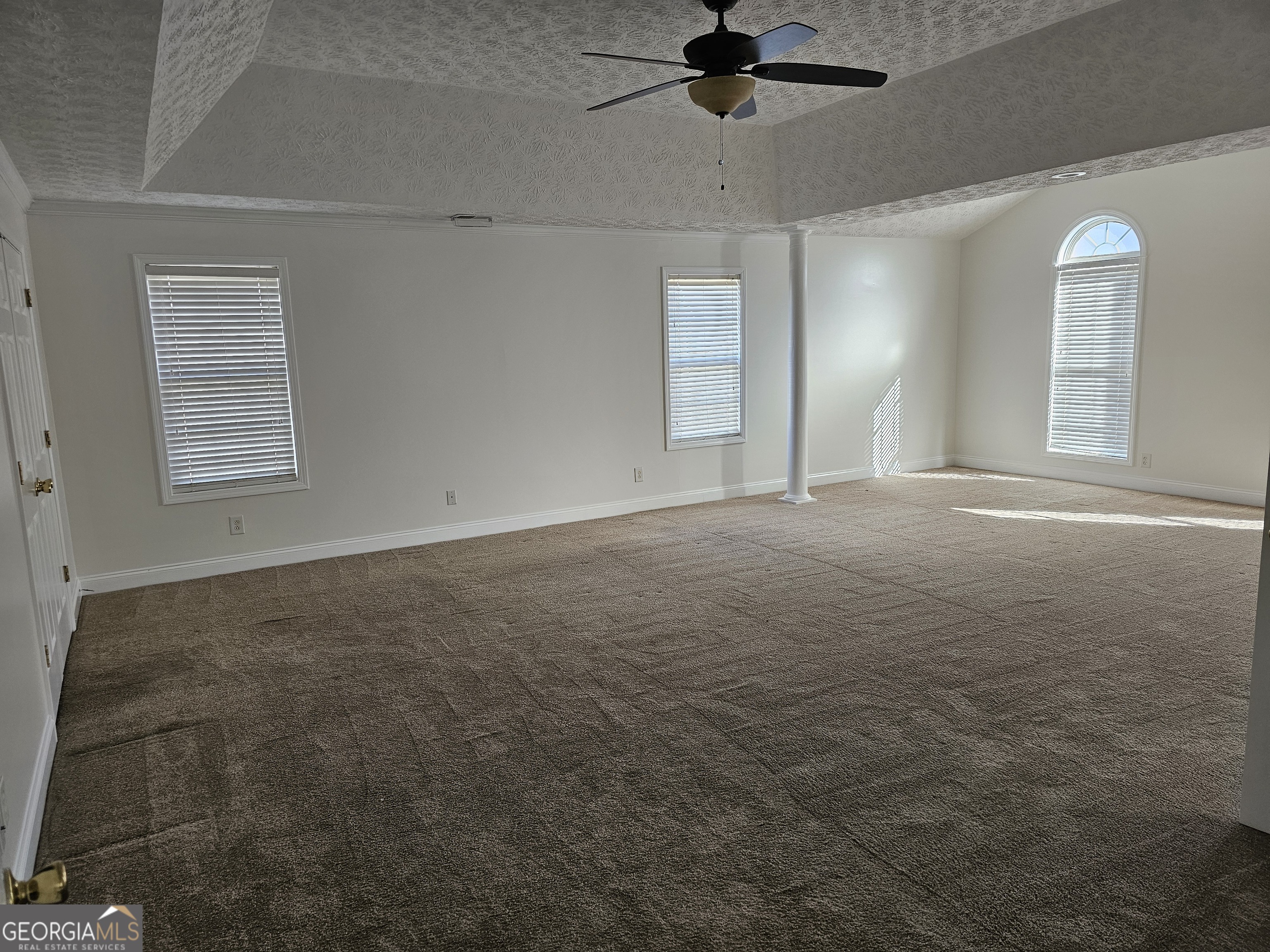 5935 Springfair Run Lithonia, GA 30038 - Photo 3 of 14