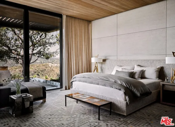 $24,995,000 | 1655 Carla Ridge, Beverly Hills, CA 90210