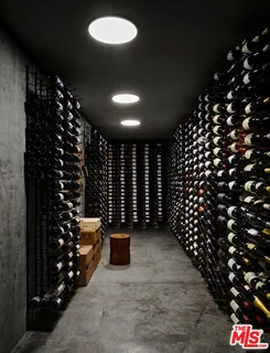 $24,995,000 | 1655 Carla Ridge, Beverly Hills, CA 90210