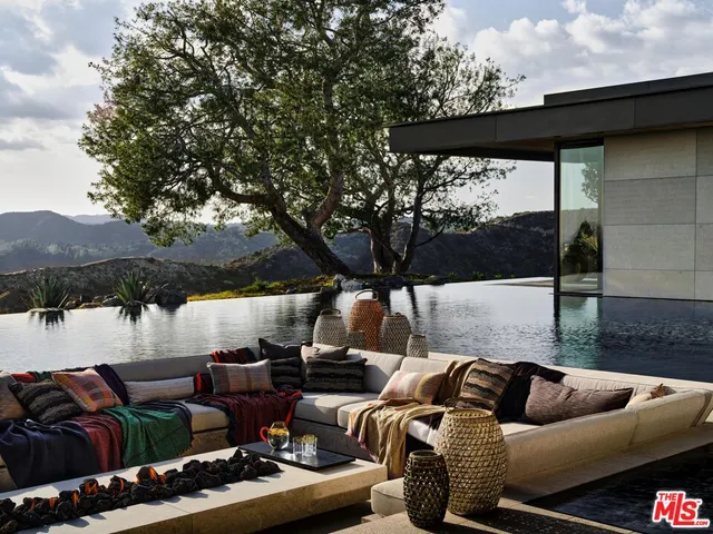 $24,995,000 | 1655 Carla Ridge, Beverly Hills, CA 90210